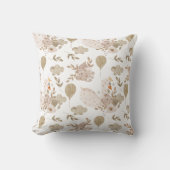 Boho in Neutrals: Elegante Baby Zwanen Kwekerij Kussen (Voorkant)