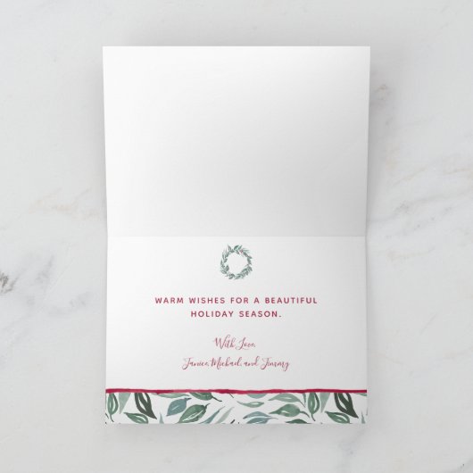 Boho Joy Greenery Wreath Red Berries Familienaam Feestdagen Kaart (Binnen)
