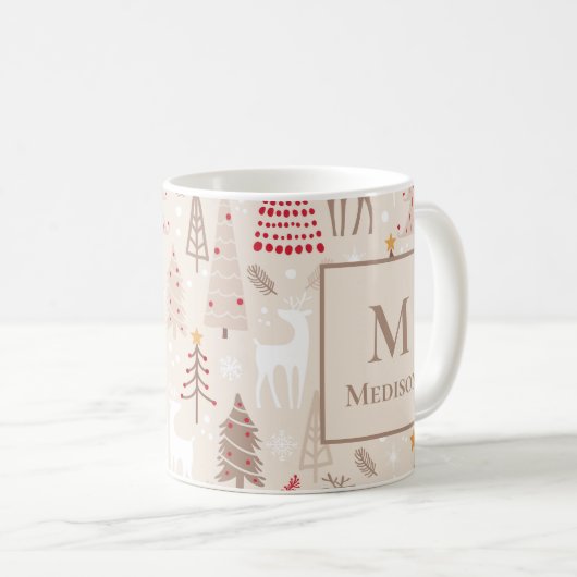 Boho kerstbomen met monogram en naam koffiemok (Voorkant rechts)