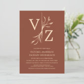 Boho Minimal Dark Terracotta Leaf Monogram Weddens Kaart (Staand voorkant)