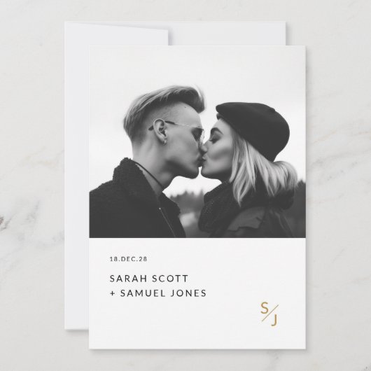 Boho Minimal Zwart en Wit Goud Monogram Huwelijk Kaart (Voorkant)