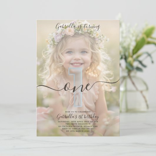 Boho Minimalist One Girl Photo 1st Birthday Kaart (Staand voorkant)