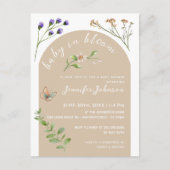 Boho Minimalistische Baby in Bloom Floral Baby sho Briefkaart (Voorkant)