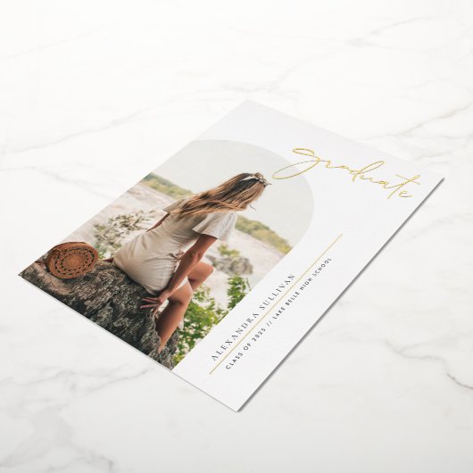 Boho minimalistische kalligrafie boog foto Afstude Folie Uitnodiging (Gedraaid)