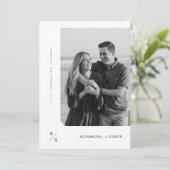 Boho minimalistische zwart-wit monogram bruiloft kaart (Staand voorkant)