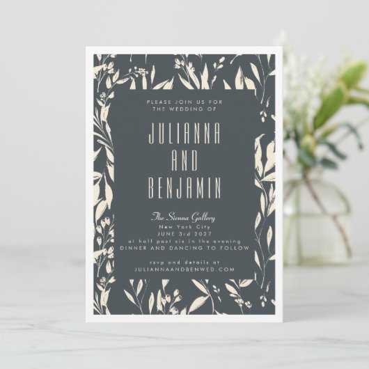 Boho Modern Black Hand Drawn Floral Wedding Kaart (Staand voorkant)