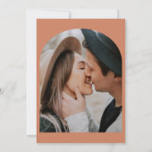 Boho Modern Floral Art Terracotta Arch Save The Date (Achterkant)