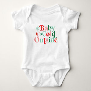 Boho Modern Font Baby Het is koud buiten Kerstmis Romper