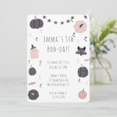 Boho Modern Roze Halloween Verjaardag Uitnodiging (Staand voorkant)