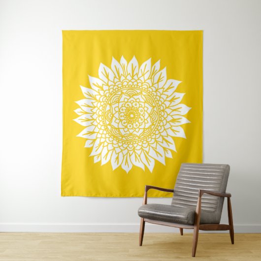 Boho Mustard Yellow Sunflower Mandala Wandkleed (In situ)