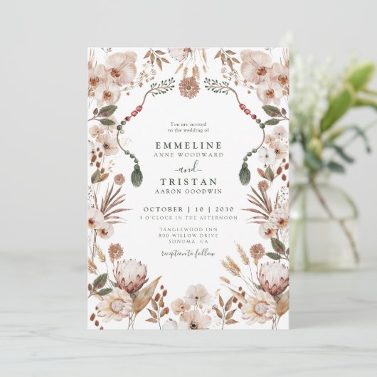 Boho Neutral Wildflowers Wedding Kaart (Staand voorkant)