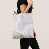 Boho Neutrale Ruimtedoedels Aesthetisch design Tote Bag (Dichtbij)