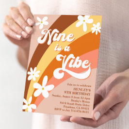 Boho Nine is een Vibe Retro Daisies Rainbow Kaart
