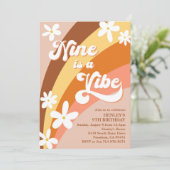 Boho Nine is een Vibe Retro Daisies Rainbow Kaart (Staand voorkant)