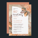 Boho Palm Leaves | Hydrangeas 80th Birthday Party Kaart<br><div class="desc">Whimsical waterverf droogde licht terracotta hydrangeas en palmbladeren florale "80th Birthday Party" het verjaardagsontwerp van de vrouw. Composietontwerp door vakantieharten Design (gereserveerde rechten).</div>