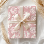 Boho Pastel Girly Moderne Roze Bloemen Cadeaupapier<br><div class="desc">Zachte pastel bloemen cadeau wrap. Uitzicht onze volledige lijn van geschenkverpakking producten in onze Zazzle winkel.</div>