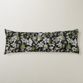 Boho patroon 02.w Bloemen op Zwart BG Lichaamskussen (Voorkant)