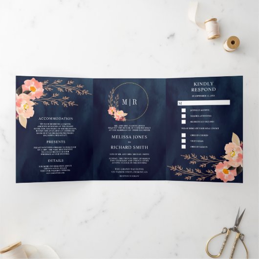 Boho peach Floral in één marineblauw huwelijk Drieluik Uitnodiging (Binnen)