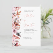 Boho Pink & bruine bloemen & veren Wit huwelijk Kaart (Staand voorkant)