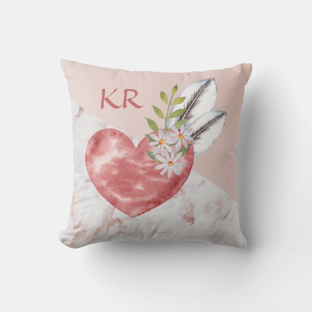 Boho Pink Heart Feathers Marble Pattern Initialen Kussen (Voorkant)