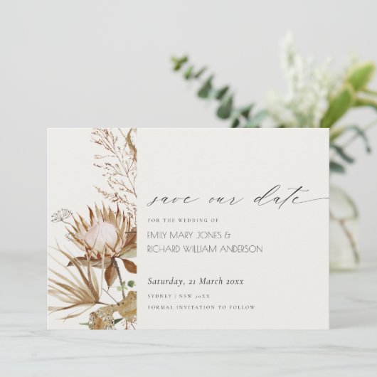Boho Protea Dried Palm Floral Save the Date Kaart (Staand voorkant)