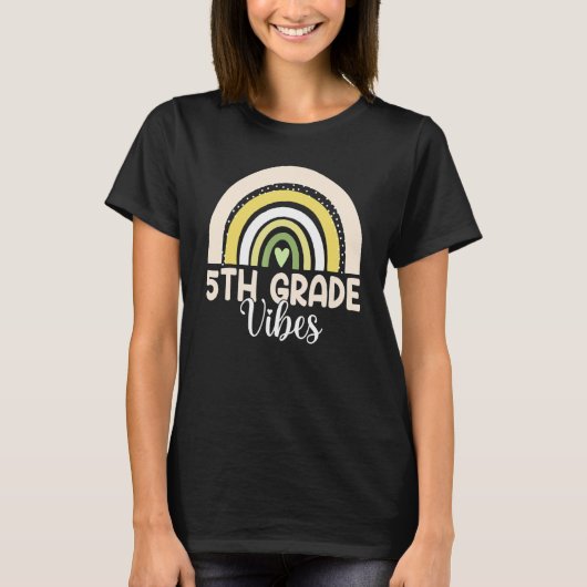 Boho Rainbow Fifth Grade Vibes 5th Teachers Back T T-shirt (Voorkant)