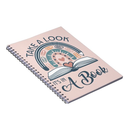 Boho Rainbow Reading Het staat in een boek Notitieboek (Rechterzijde)