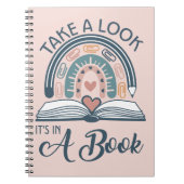Boho Rainbow Reading Het staat in een boek Notitieboek (Voorkant)