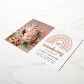 Boho Rainbow Roos Gold Foto geboorteaankondiging Folie Uitnodiging (Gedraaid)