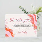 Boho Retro Groovy Daisy Verjaardag bedankje Aankondiging (Staand voorkant)