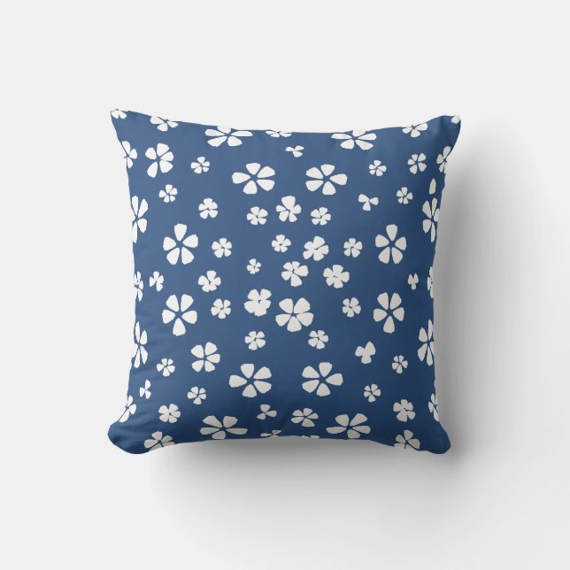 Boho retro witte wilde bloem blauw kussen (Voorkant)