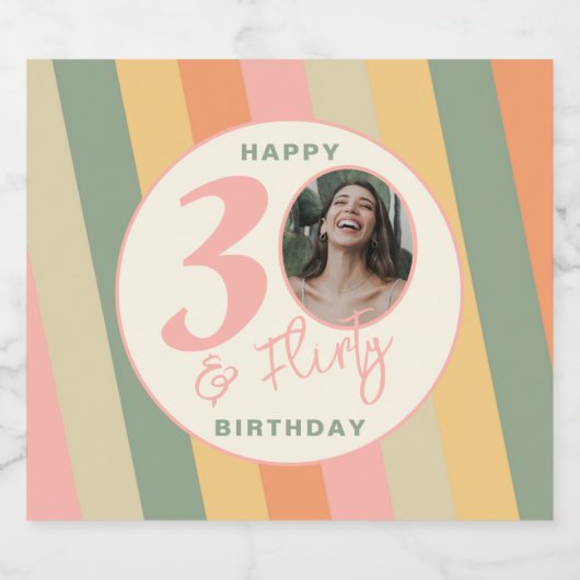 Boho roze dertig en Flirty foto verjaardagsfeestje Sparkling Wijnetiket (Enkel label)