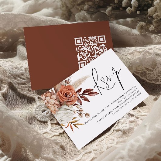 Boho Rust Bloemen Script QR Code Huwelijk RSVP Informatiekaartje
