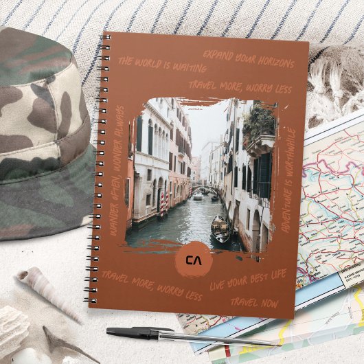 Boho Rust Travel Quote met Monogram & Foto Notitieboek