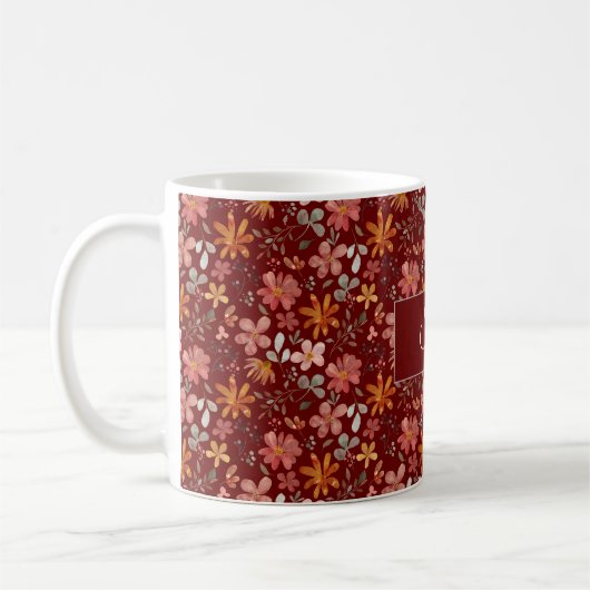 Boho rustiek bloemenpatroon waterverf donkerrood koffiemok (Links)