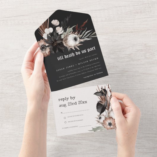 Boho rustiek Gotisch Roest Zwart Botanisch Bruilof All In One Uitnodiging (Afscheurbaar)