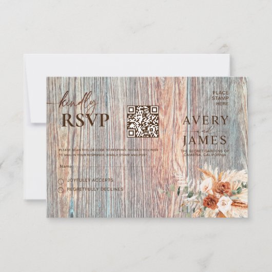 Boho Rustieke Houtstructuur QR Code RSVP Kaart (Voorkant)