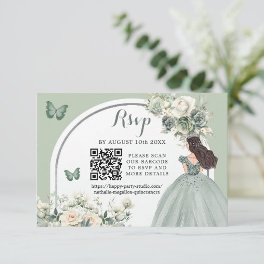 Boho Sage Groen Bloemen Prinses Meisje 15 Años QR RSVP Kaartje (Staand voorkant)