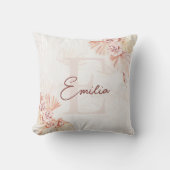 Boho Soft Baby Girl Nursery Kind Monogram Roze naa Kussen (Voorkant)