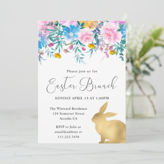 Boho Spring Flowers en Gold Bunnies Easter Brunch Kaart (Staand voorkant)