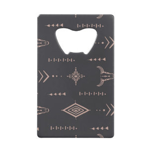 Boho stier schedel, etnisch naadloos. creditkaart flessenopener