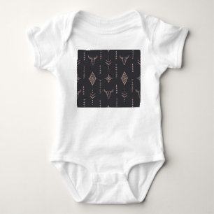 Boho stier schedel, etnisch naadloos. romper