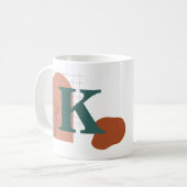 Boho Stijl Aangepast Monogram en Naam Gekleurd Koffiemok (Voorkant links)