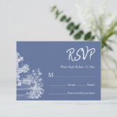 Boho Stofblauw Bloemenkrans Bruiloft RSVP Kaartje (Staand voorkant)