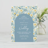 Boho stoffige blauwe en ivoren wilde bloemen boog kaart (Staand voorkant)