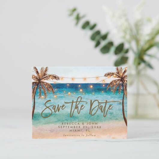 boho strandbruiloft met briefkaart op date (Staand voorkant)