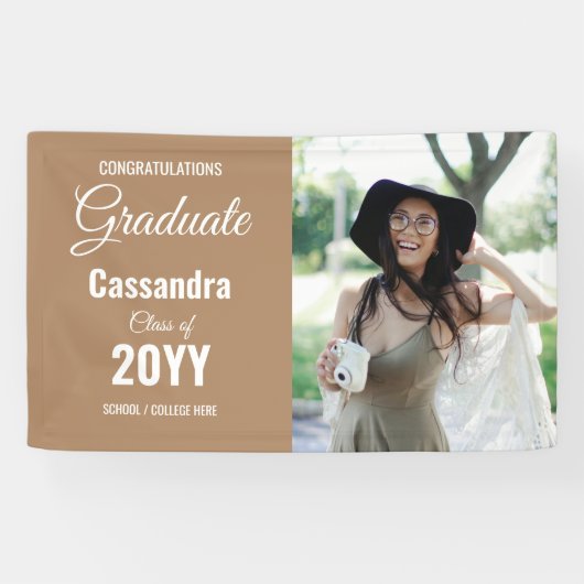 Boho Tan Modern Classic Foto Afstuderen Spandoek (Horizontaal)