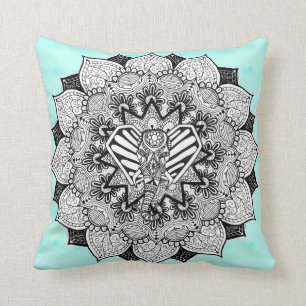 Boho Tangle Elephant en Hand Drawn Mandala Kussen
