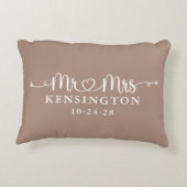 Boho Taupe Script Typography personaliseerde de he Accent Kussen (Achterkant)