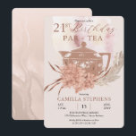 Boho Teapot Hydrangeas Pampas 21st Birthday Party Kaart<br><div class="desc">Boho roze en terracotta hydrangeas en pampas en gedroogde grassen met terracotta teapot en scripttekst "Birthday" "PAR-TEA" [partij] met waterverf faux texturen en marmer look gradiënten. Alle tekst is editable behalve de het manuscripttekst van de "Dagen"die slechts door ontwerper kan worden uitgegeven. Composietontwerp per feestdag — Design.</div>